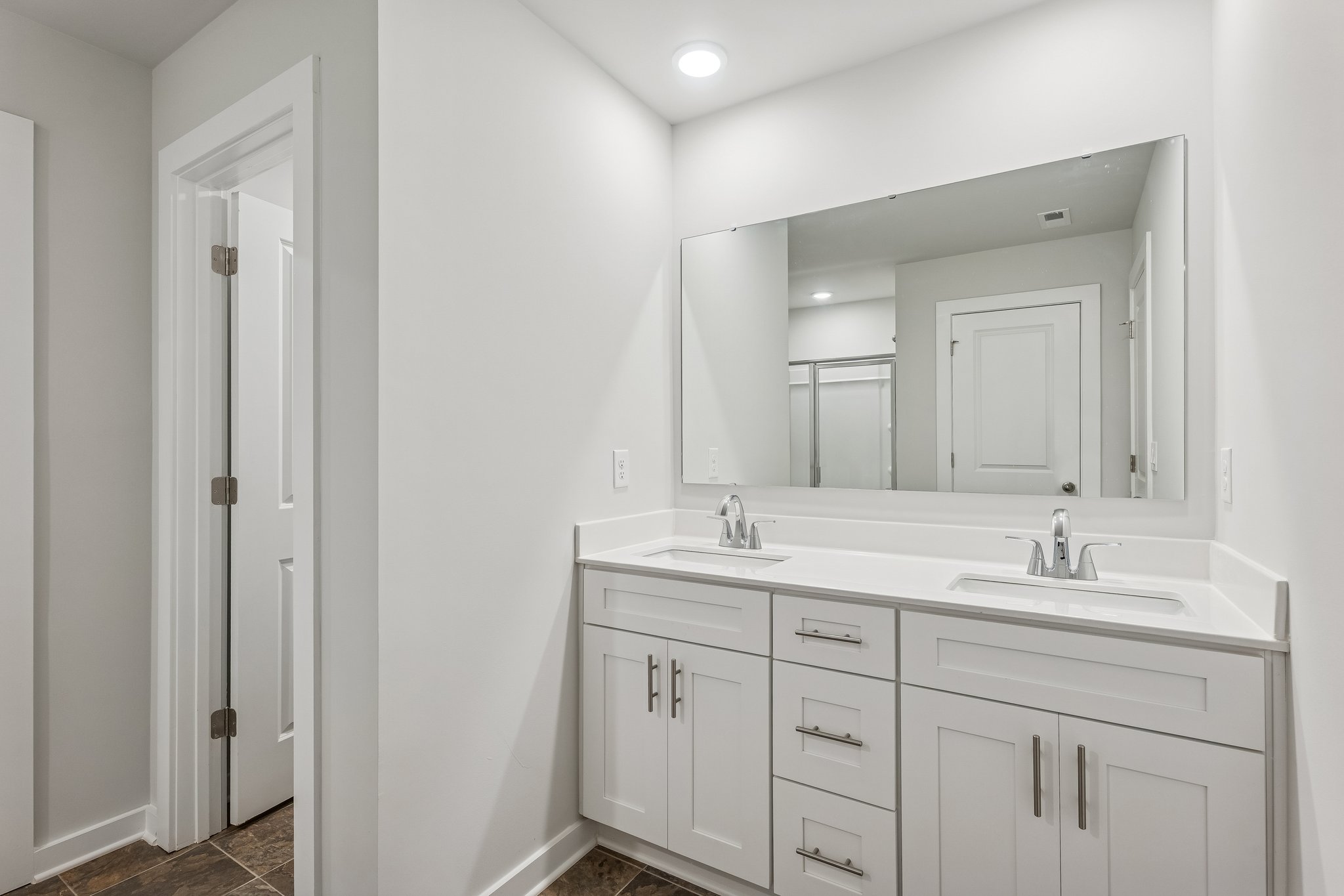 Reedy Primary Bath at Carpenter Farms in Lincolnton, NC